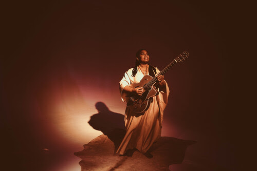 Ruthie Foster’s New Live Version Of “What Kind Of Fool” Reflects Where She Stands On Love