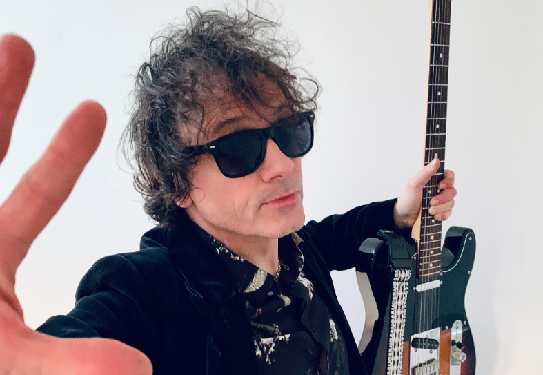 Marc Valentine’s ‘Strange Weather’ Ponders A Glimpse Of Extraterrestrial Life