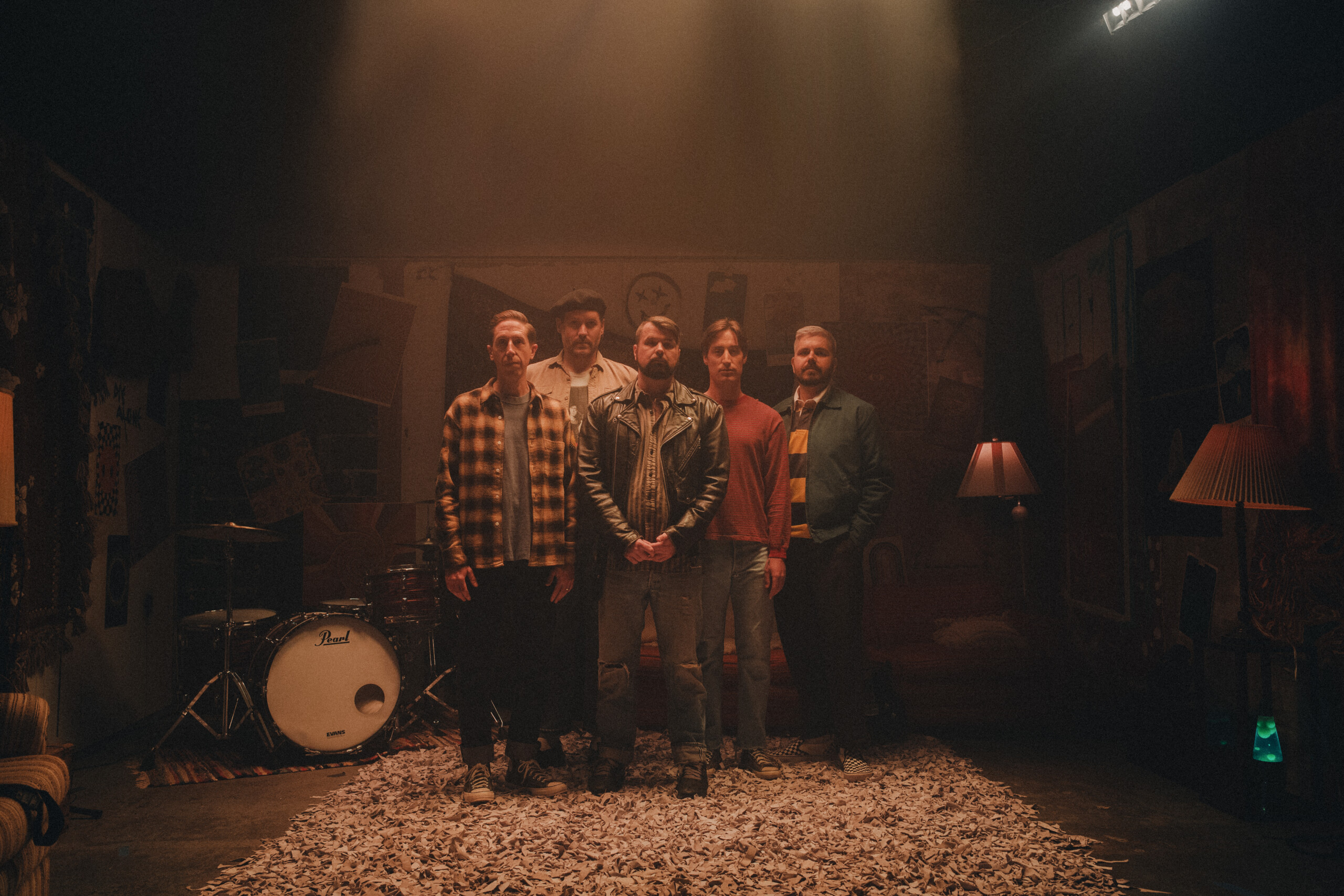 Silverstein’s Concept Album ‘Shipwreck In The Sand’ Returns With A 15th Anniversary Vinyl Reissue