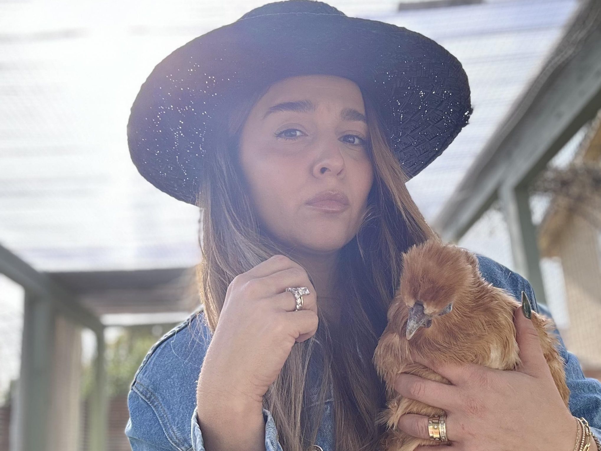 Alisan Porter’s “Bleedin” Explores The Angles Of Losing A Partnership