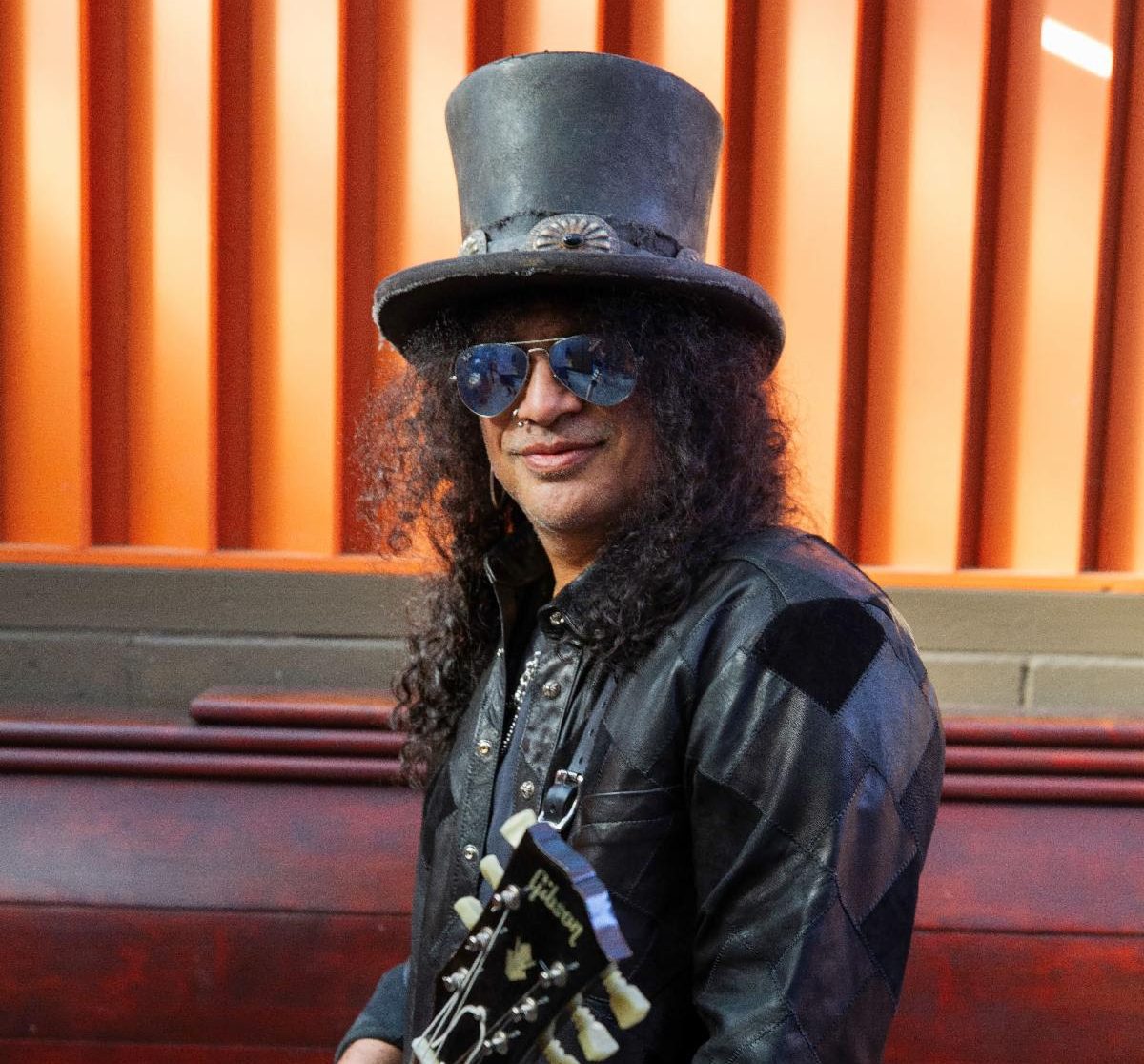Slash Will Livestream His Denver Show For The S.E.R.P.E.N.T. Blues Festival On July 17