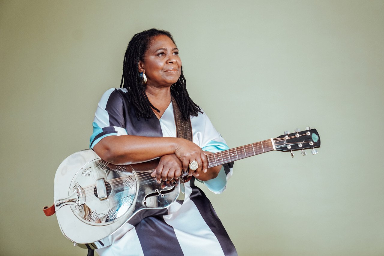 Ruthie Foster’s “Heartshine” Is About Learning To Trust Yourself