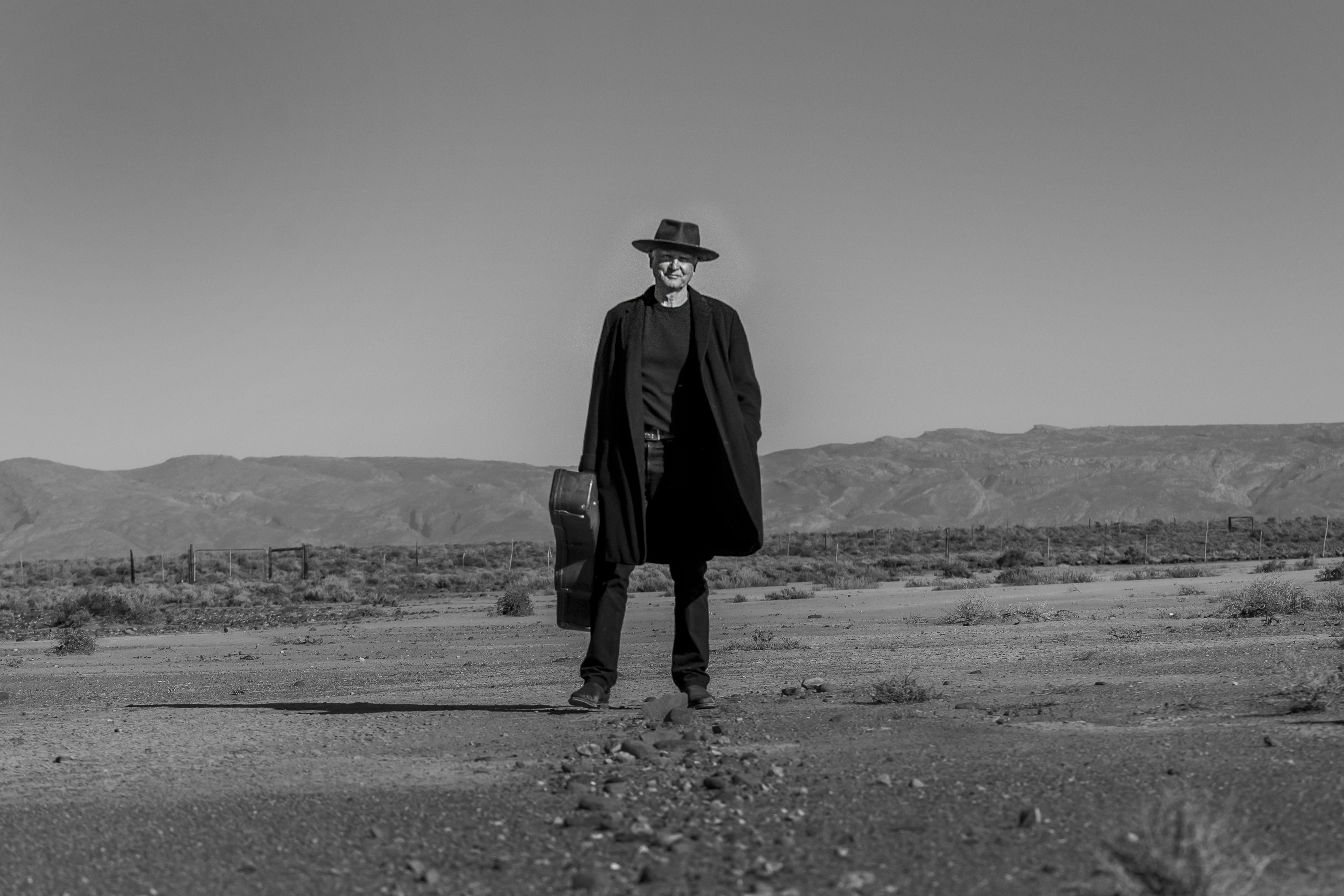 Steve Louw’s Double Album ‘Between Time’ Explores Timeless Feelings