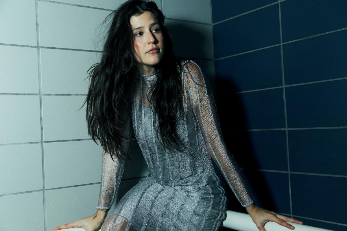 Watch Ferry Townes’ Video For “Times Two” Rejoicing In Being A Party Of One