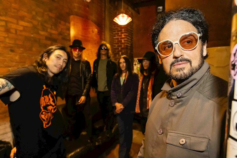 Sun Atoms Release A New 7 Inch Double-Single With Celestial Musings