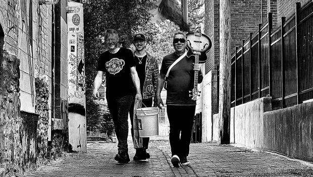 Violent Femmes Celebrate 40 Years Of Existential Album ‘Hallowed Ground’ With Vinyl Reissue