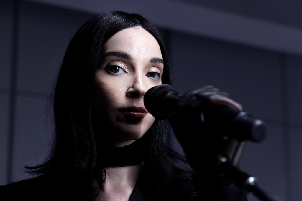 Watch St. Vincent’s Current Band Perform “Reckless” For The First Time