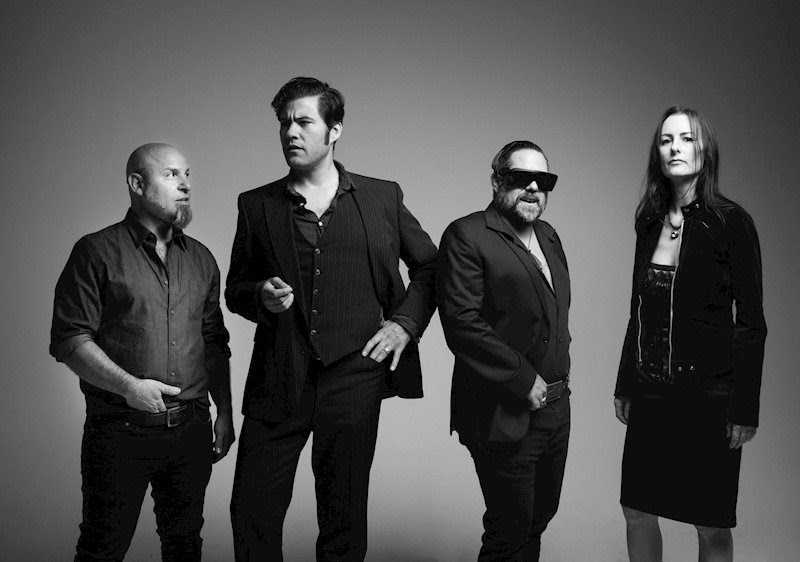 The Giraffes Return With ‘Cigarette’ For Our Age of Idiocy And Hope