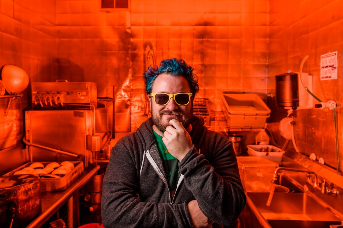 Walt Hamburger Expands Into A Full-Band Sound