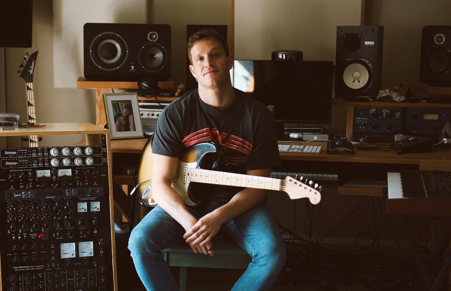 Eric Dash’s ‘Bystander’ Emerges Alongside His Work As Producer