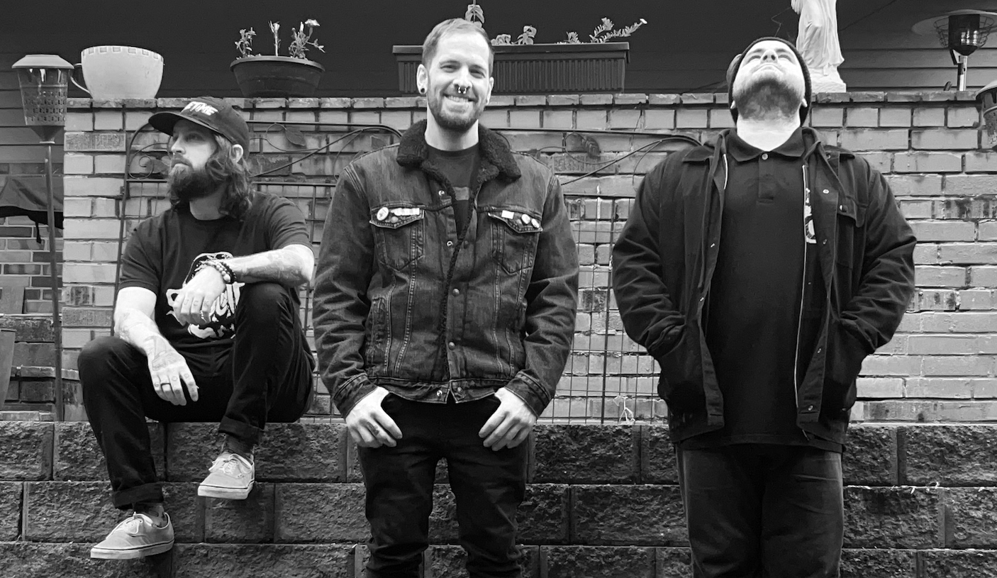 Old Cross Frontman Chris Hahn Documents The Support He Found In Unlikely Places On ‘Dead End Lullabies’