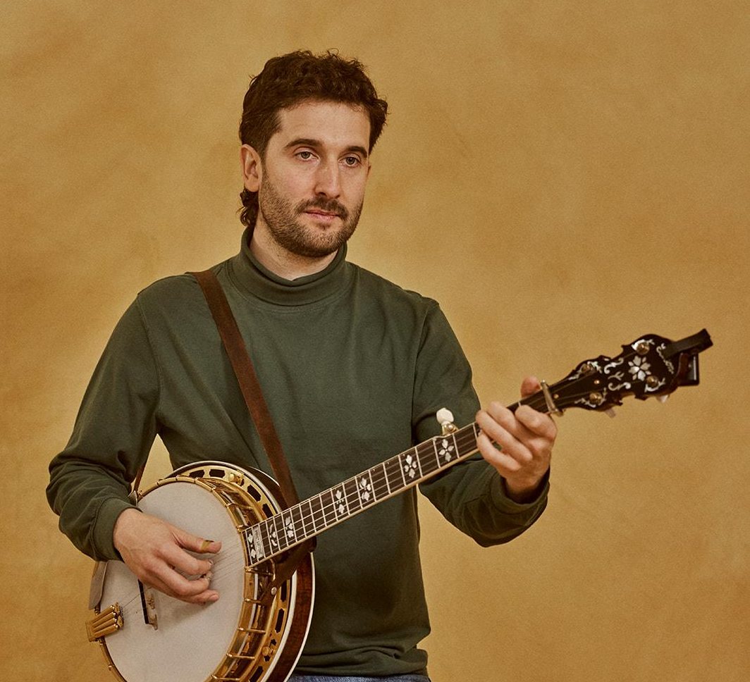 Get A First Glimpse Of Max Wareham’s Banjo-Based Debut Album ‘Daggomit!’