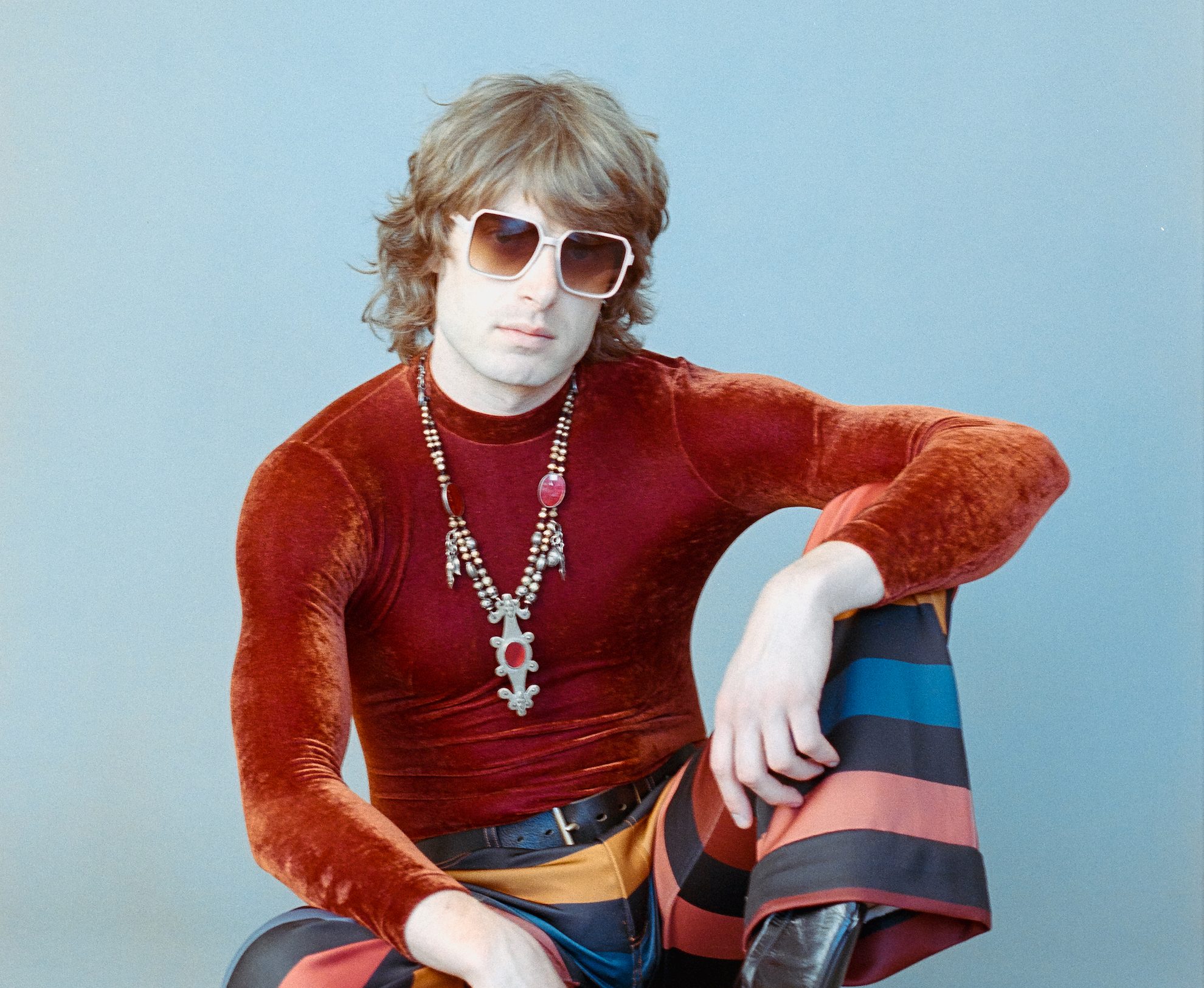 Neal Francis Finds The Fun In Confessional Love Song “Back It Up”