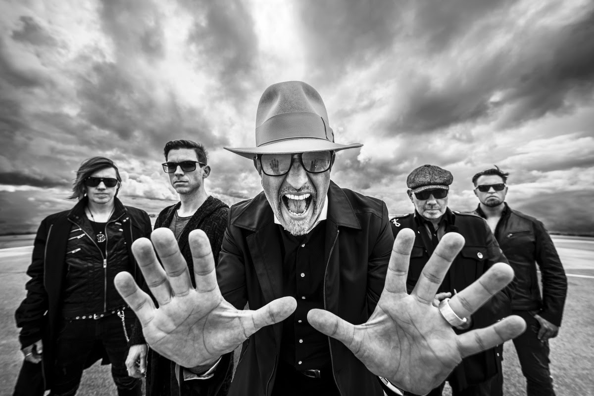 Eisbrecher Challenges Hedonistic Attitudes With “Everything Is Wunderbar”