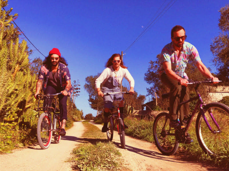 Collignon Transports Listeners Across Borders With ‘Bicicleta’