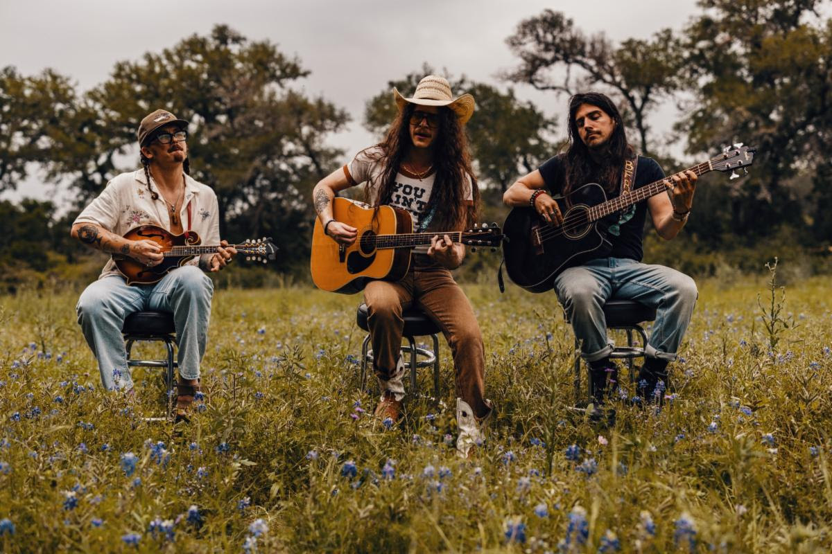 Nether Hour Follows ‘Sunshine’ Album With ‘Moonshine’