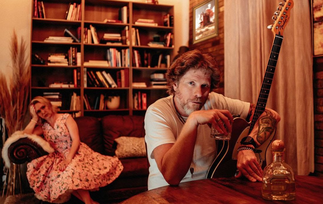 Andrew Browning And The 9 Pound Hammers Pay Tribute To The Grit And Complexity Of California With ‘Love Is A Beautiful Thing’ Album