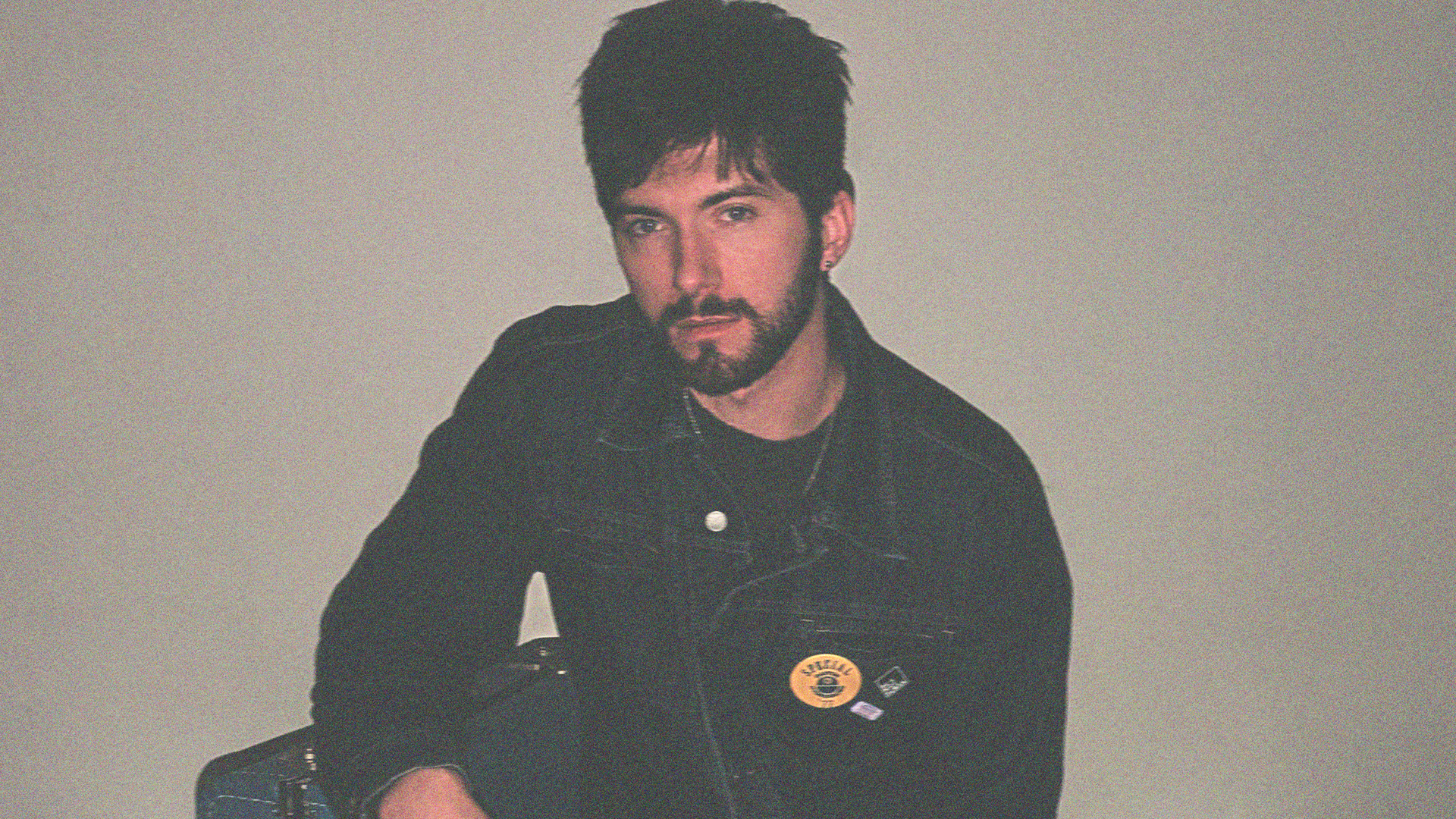 Austin McKinney’s “Sigh!” Reacts To Fight Or Flight Instincts In Relationships