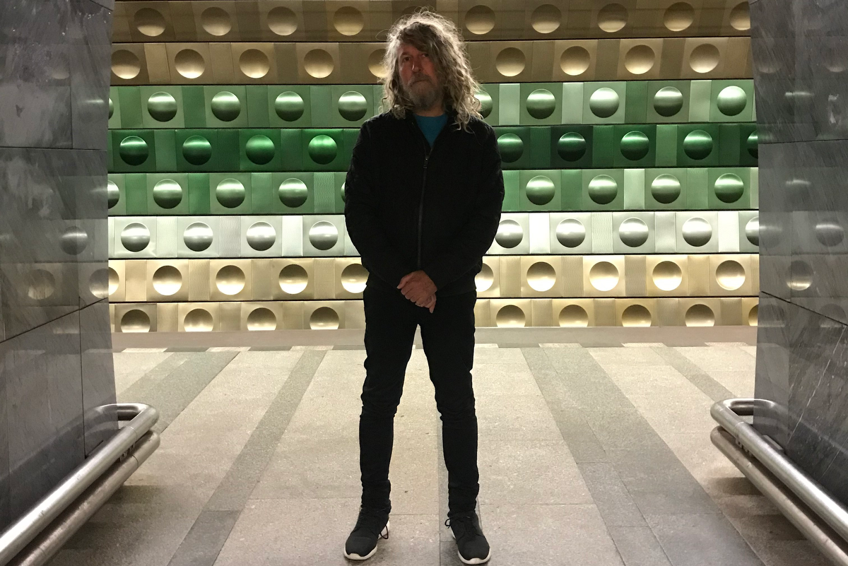 Three Early Records By Australian Group Snog Have Been Reissued By Metropolis Records