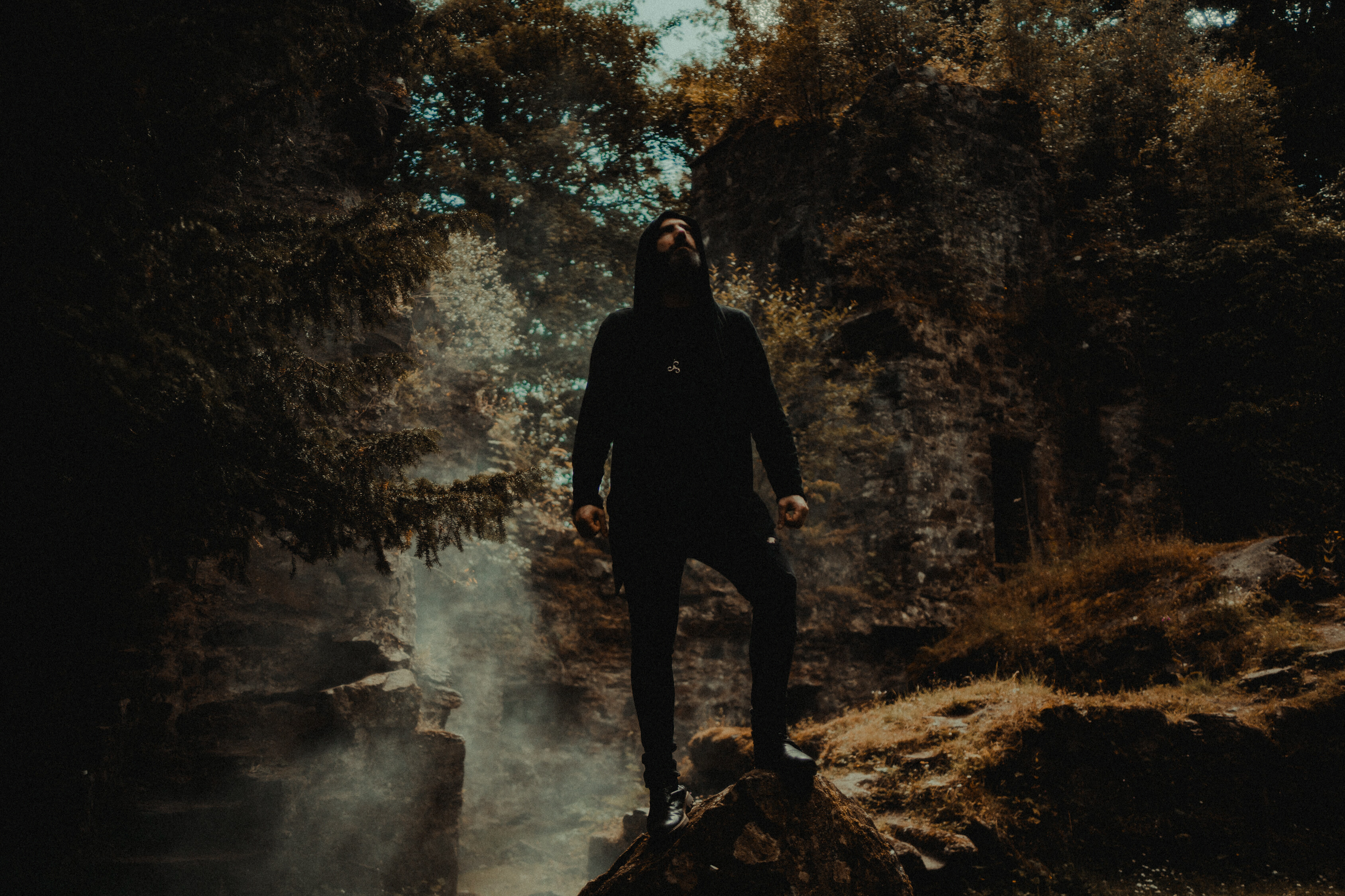 Saor Merges Black Metal And Celtic Folk For ‘Amidst The Ruins’