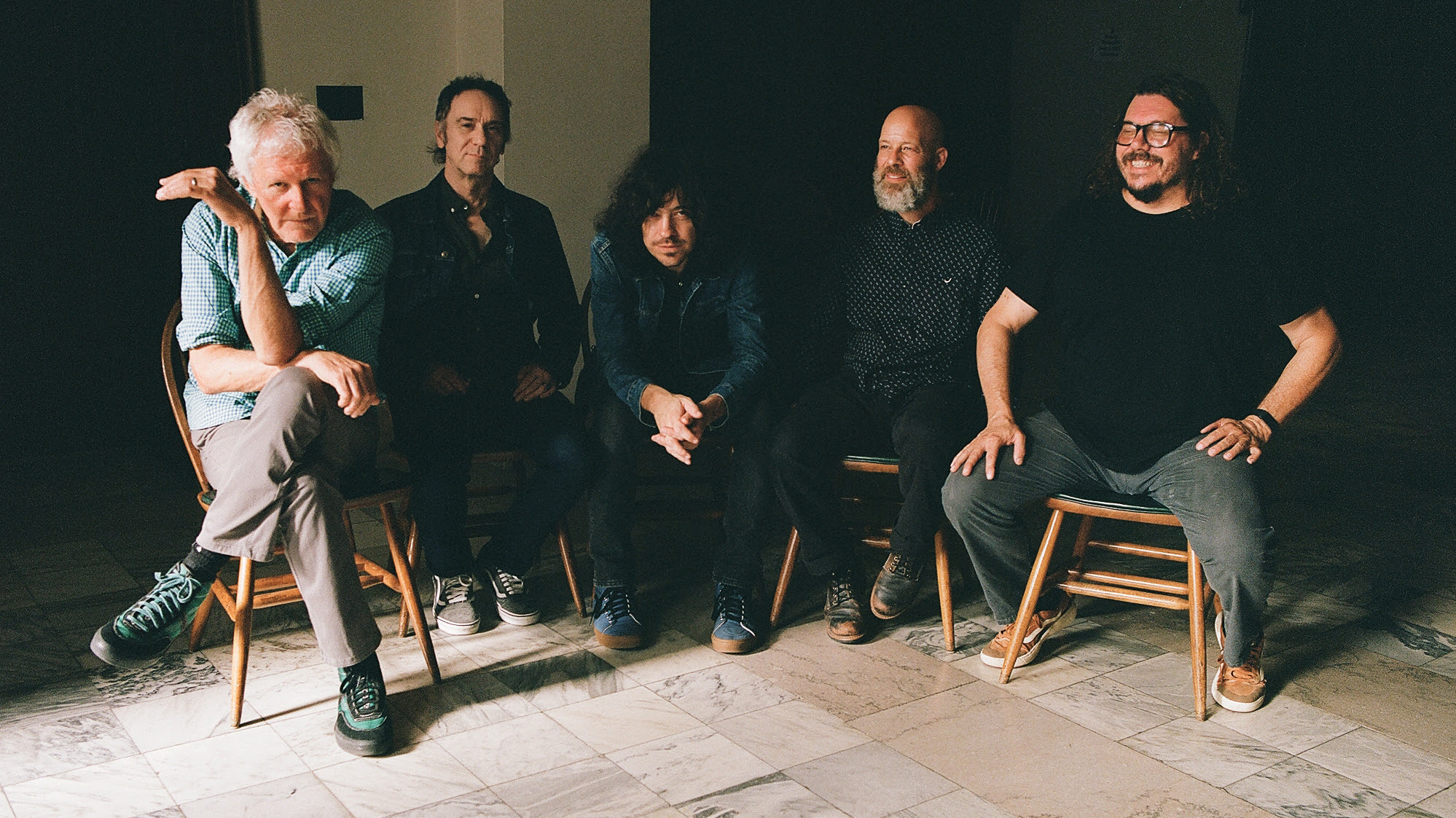 “Dawn Believes” Is Part Of Guided By Voices’ Expansive Songwriting For ‘Universe Room’