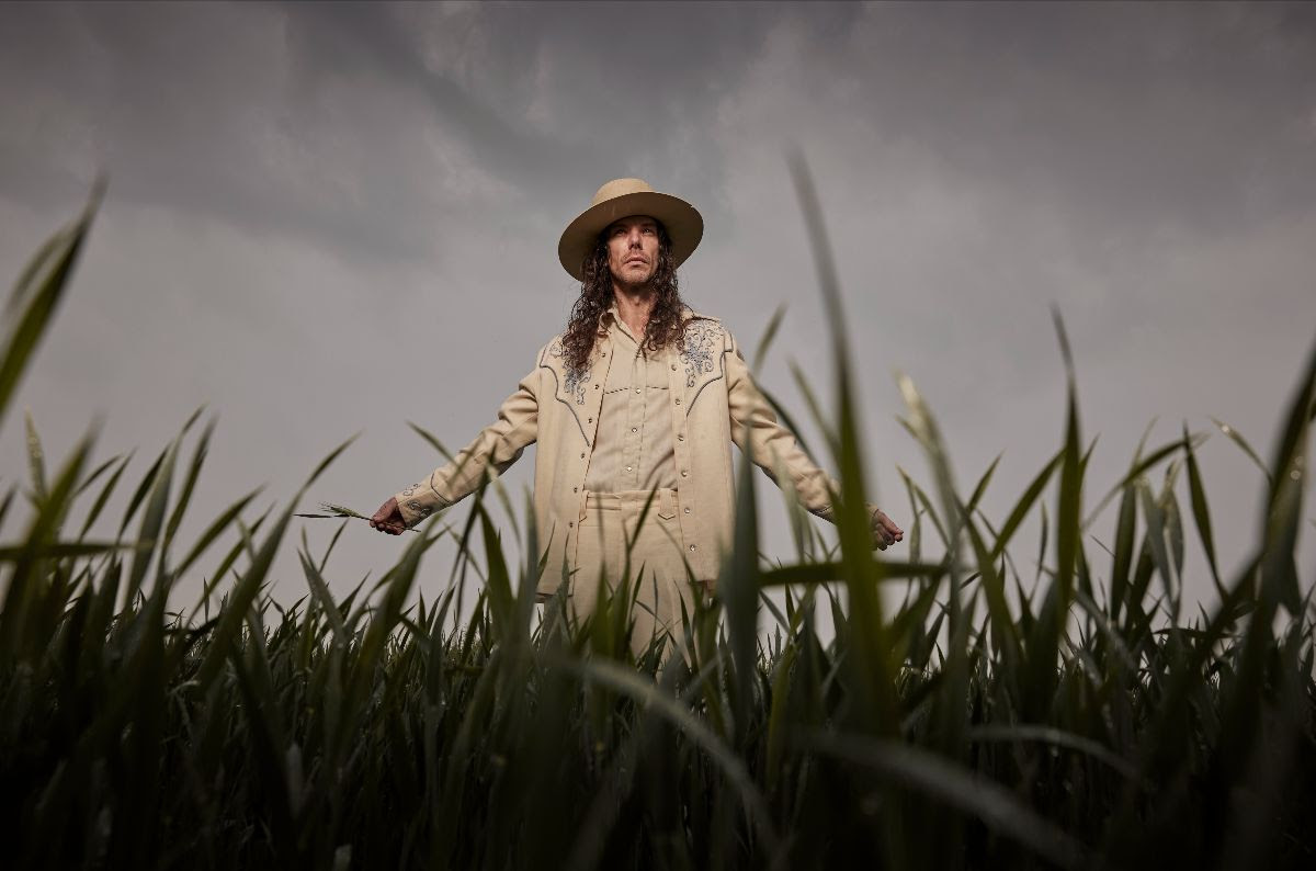 Kyle McKearney’s ‘To The River’ Bears An Anthem Title Track About Faith, Surrender, And Resilience