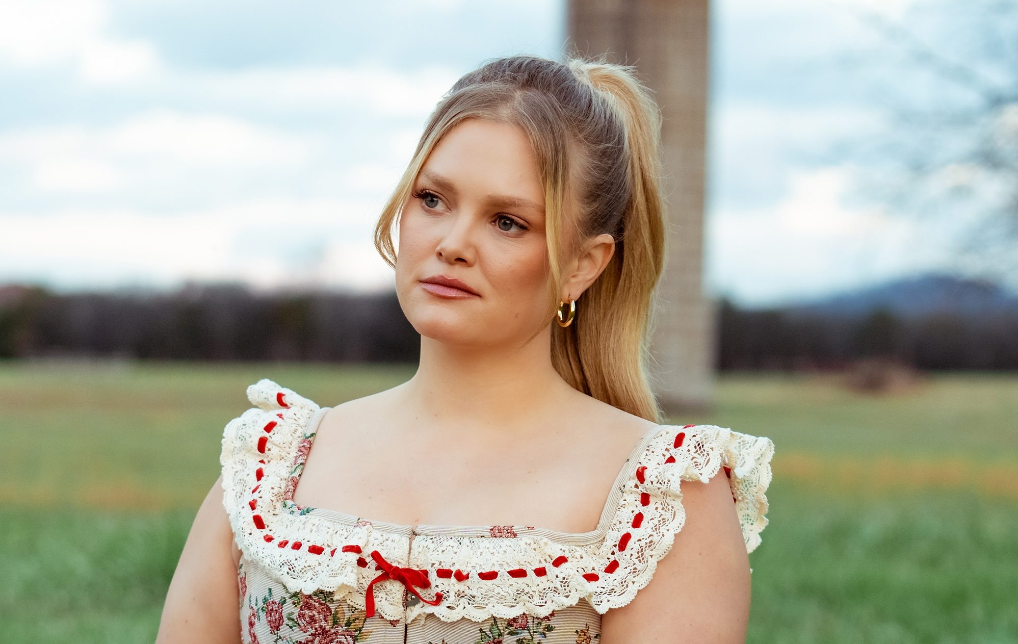 Hailey Whitters Gets Back To Her Bluegrass Roots With “Prodigal Daughter” Featuring Molly Tuttle