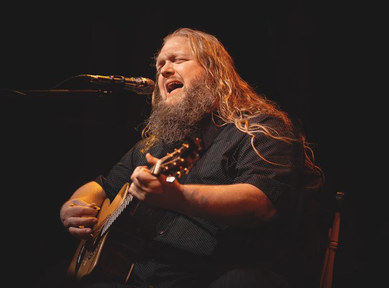 Watch Matt Andersen’s In-Studio Video For “The Hammer & The Rose”