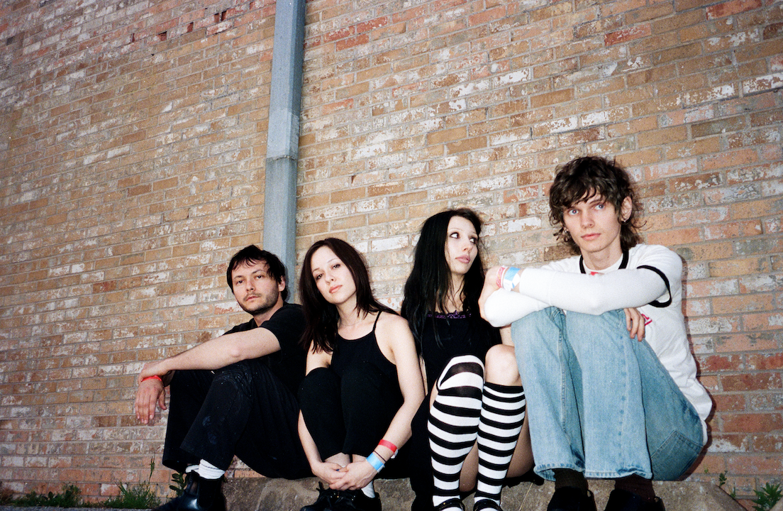 Starling’s “I Can Be Convinced” Expresses A Need To Be Still