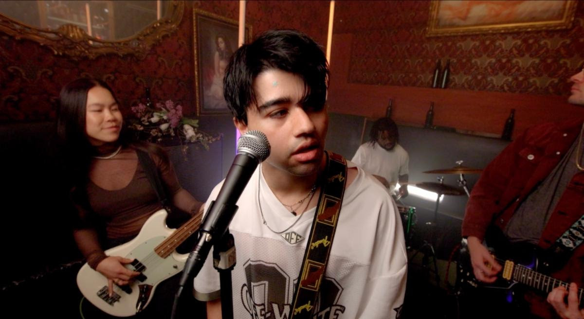 Rohan Delivers Break-Up Track “Fizzy” About That Fizzling Out Feeling