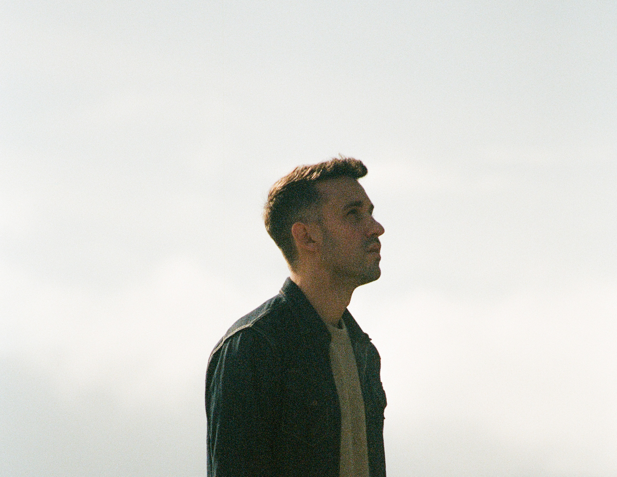 Plàsi Encourages Us To Walk Our Own Way With ‘Camino’ EP