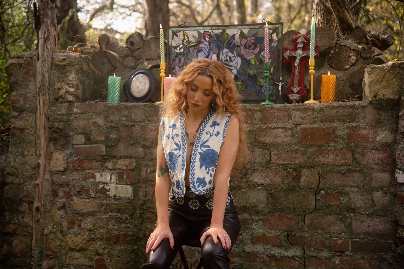 Ashley Monroe & Brittney Spencer Measure The Highs And Lows Of Escapism On “Bitter Swisher Sweet”