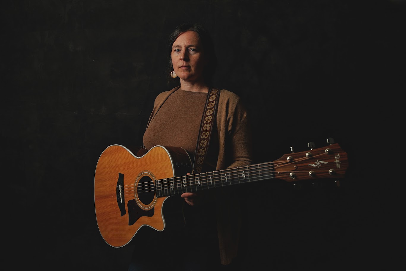 Song Premier: Megan Bee’s “Mockingbird” Is A Poignant Reflection On Developing A Personal Voice