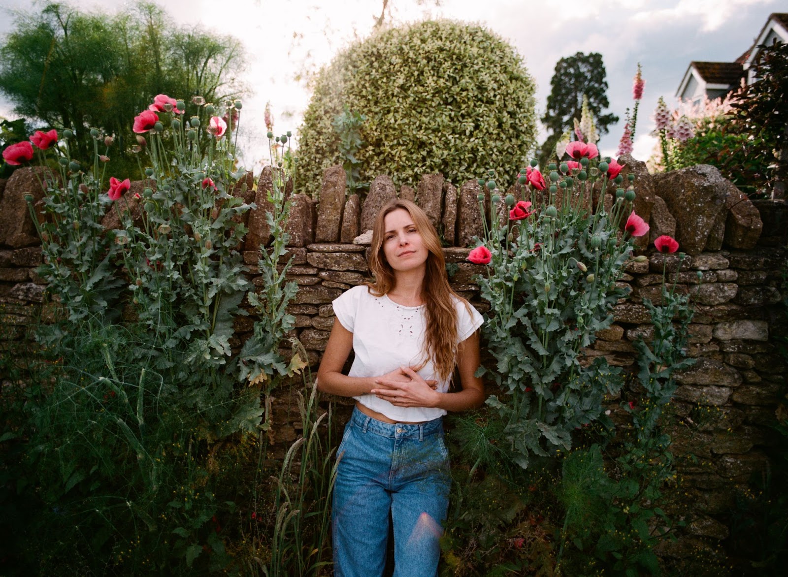 Lydia Luce Incorporates Nature Recordings Into Upcoming Album ‘Mammoth’