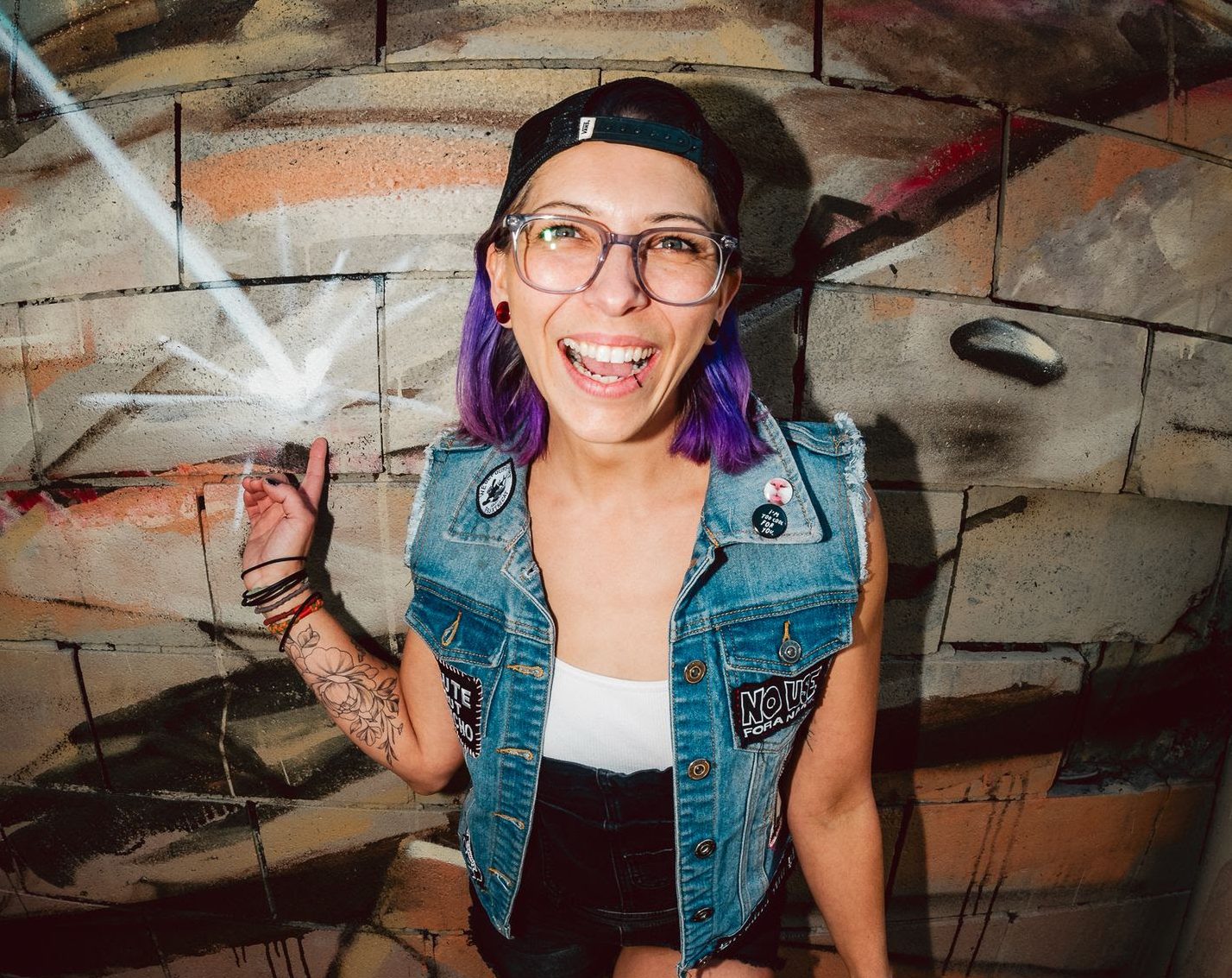 Jessie James Is Ready To Move On With “So Long And Goodbye”