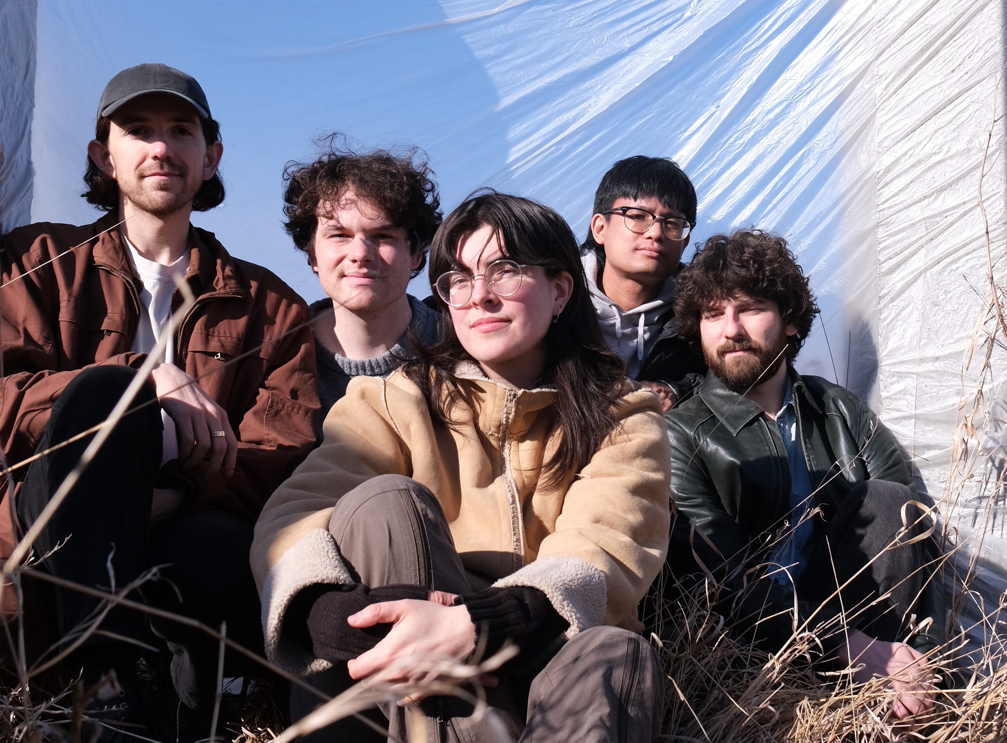 “Texting” From Living Hour Looks At Obsession And Communication In The Digital Age