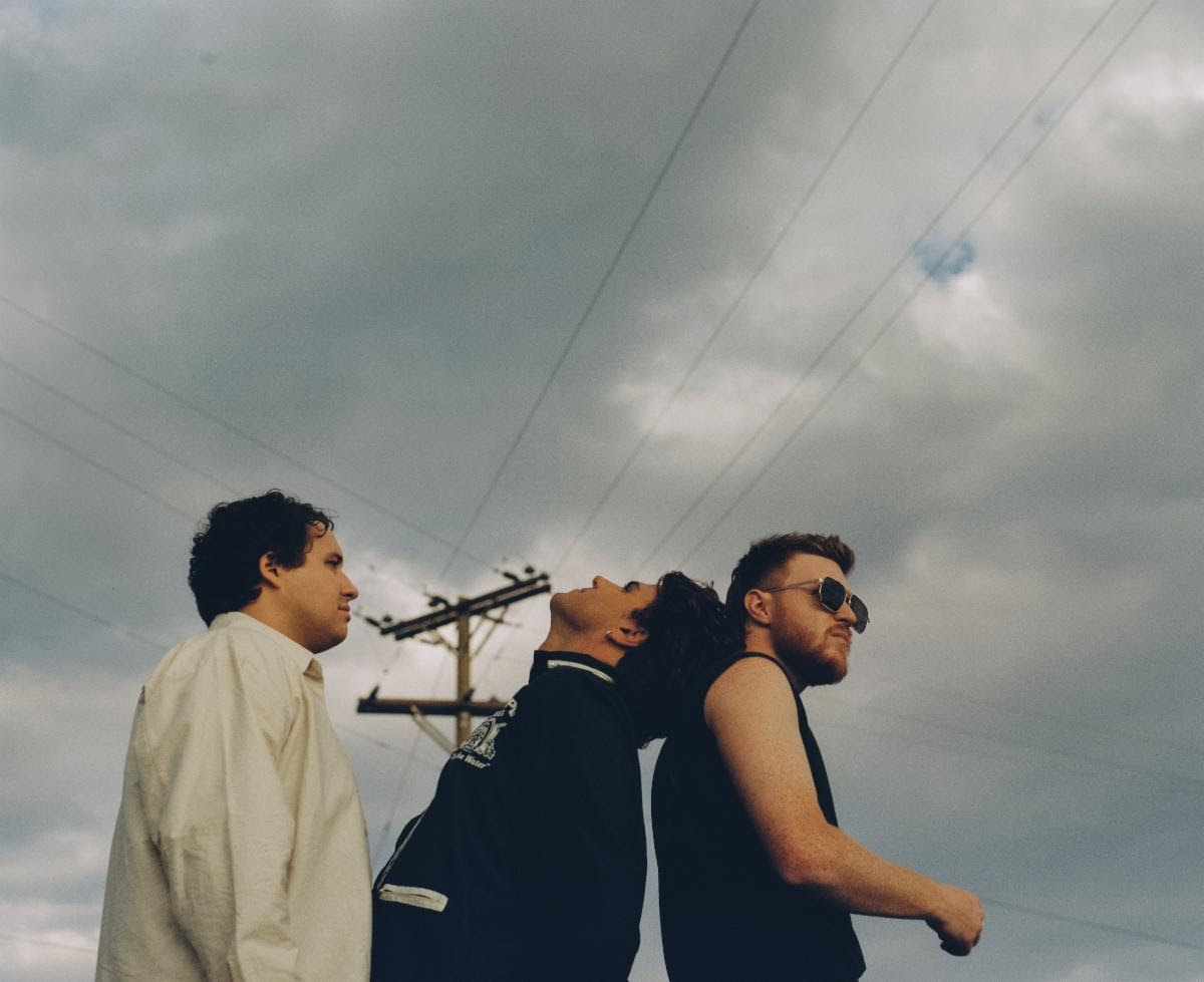 Check Out The Thing With Feathers’ Debut Album ‘So Electric’ And Catch Them On Tour