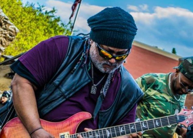 Parliament-Funkadelic’s Michael Hampton Releases ‘Into The Public Domain’ Album With Royalty-Free Usage