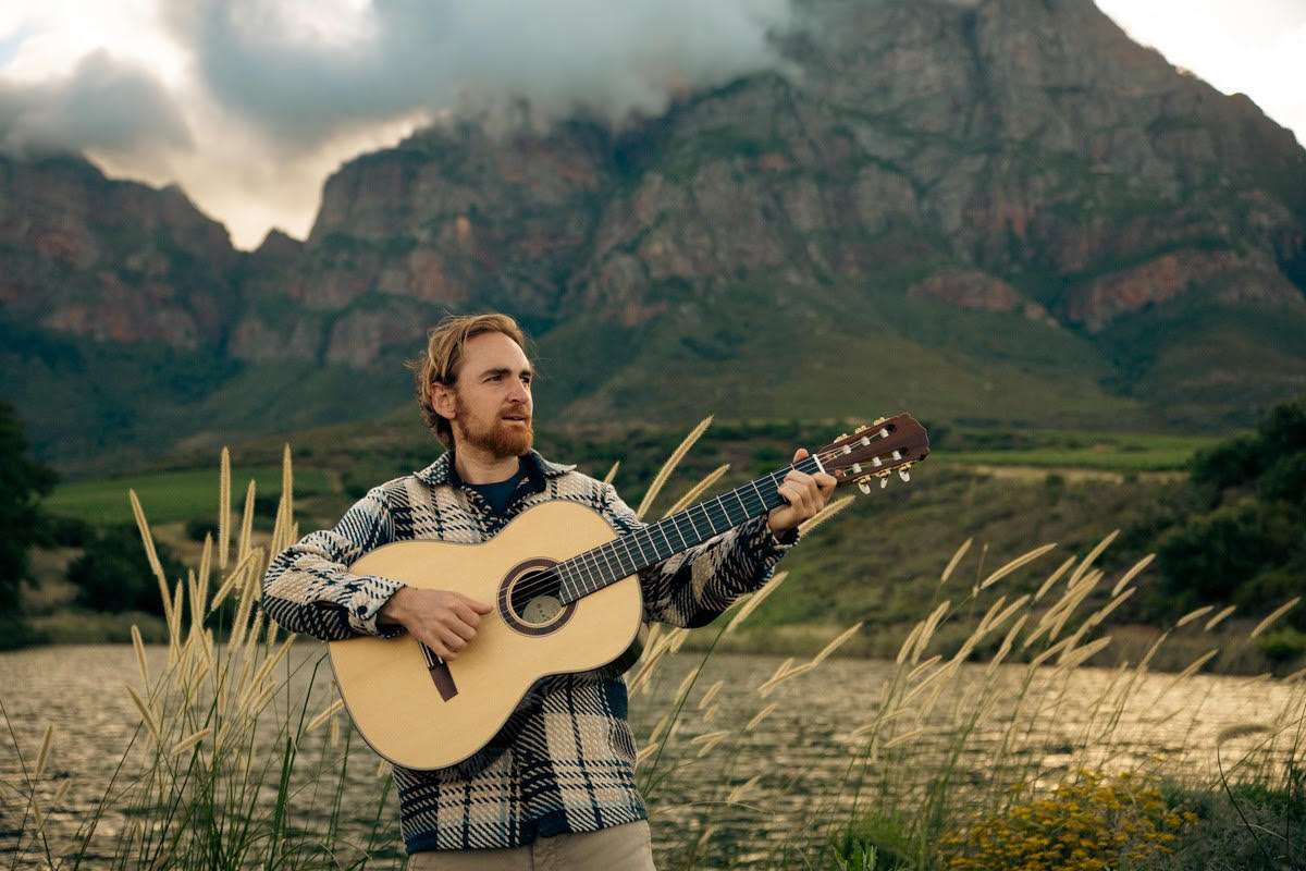 Seth Tabatznik’s “Let Go Of Fear” Has Been Shaped By Performances Around The World