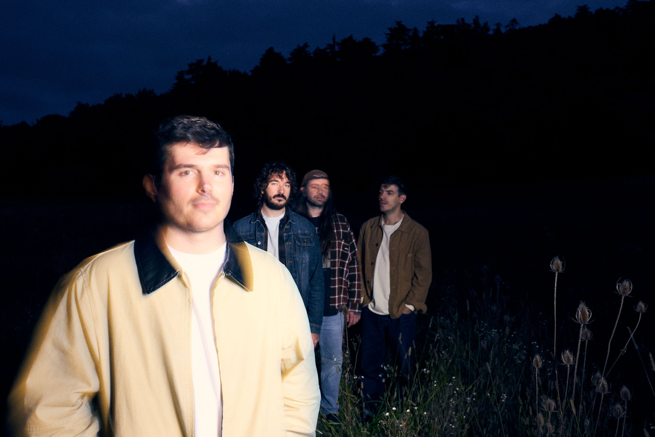 Jaguero Shows Two Sides Of Their Sound With Double Single “Hold Me Close / Monday”