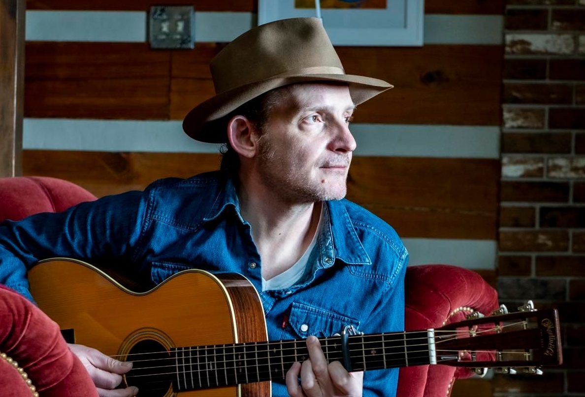 Thomm Jutz Reflects On Life On The Road With “Ramblin’ Gamblin’ Blues”