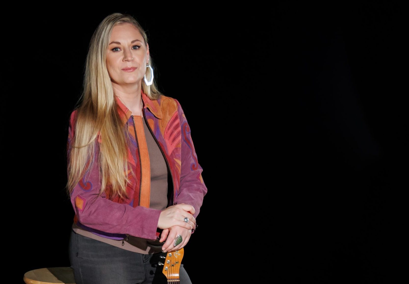 Joanne Shaw Taylor & Orianthi Trade Guitar Solos For Blues-Rock Track “What Good Is My Love?”