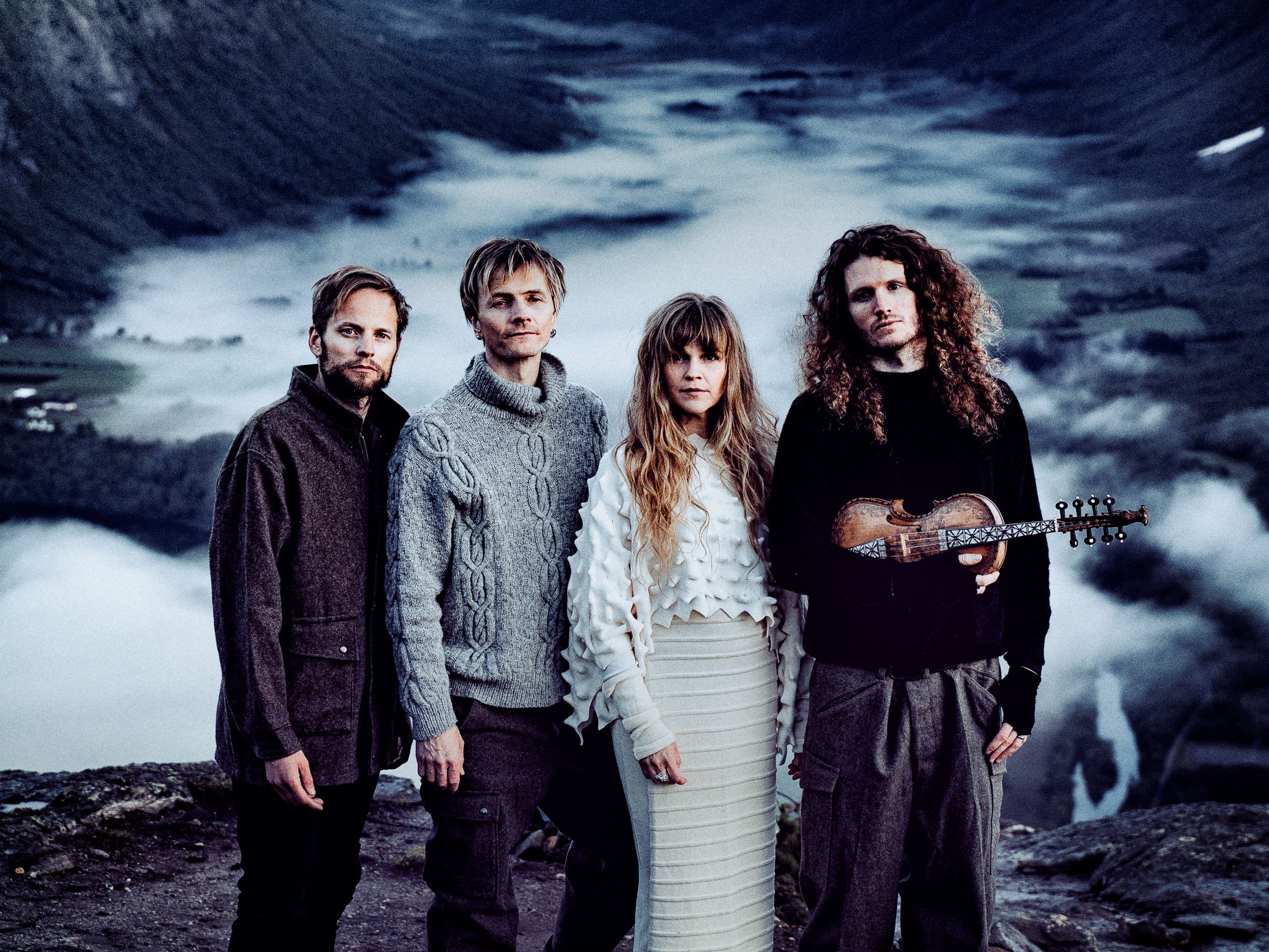 Gåte Returns With “Sannsiger” About Those Who Speak Uncomfortable Truths