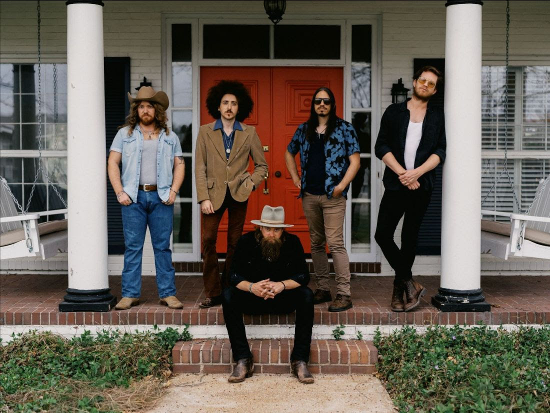 Robert Jon & The Wreck Collect Rarities, Singles, And Live Act Driven Songs As ‘Wreckage Vol. 3’